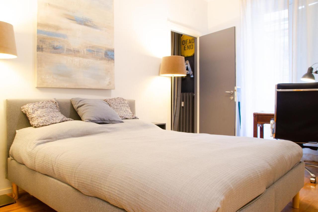 Amore, Tutto Tempo Perso Apartamento Turín